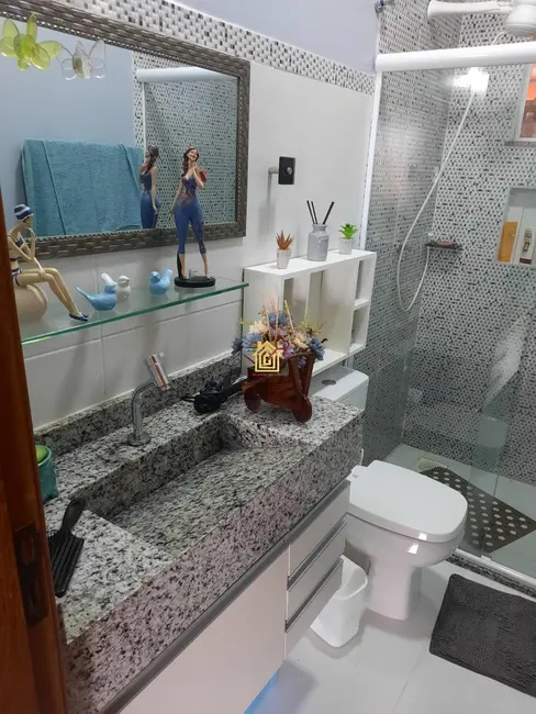Foto 2 de Casa com 3 quartos à venda, 114m2 em Cabo Frio - RJ