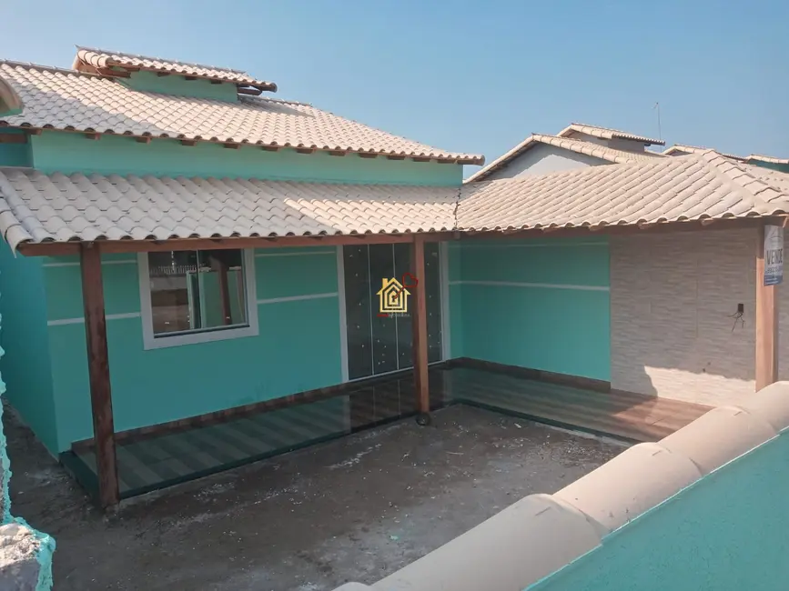 Casa de Condomínio com 2 quartos à venda, 75m2 em Cabo Frio - RJ - imagem 4 Foto 4 de Casa de Condomínio com 2 quartos à venda, 75m2 em Cabo Frio - RJ