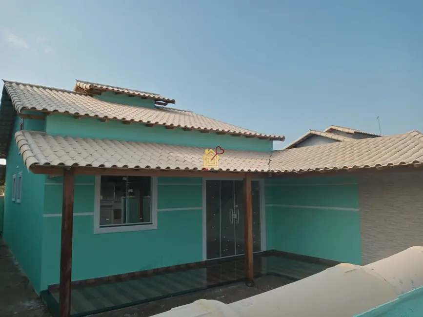 Foto 1 de Casa de Condomínio com 2 quartos à venda, 75m2 em Cabo Frio - RJ