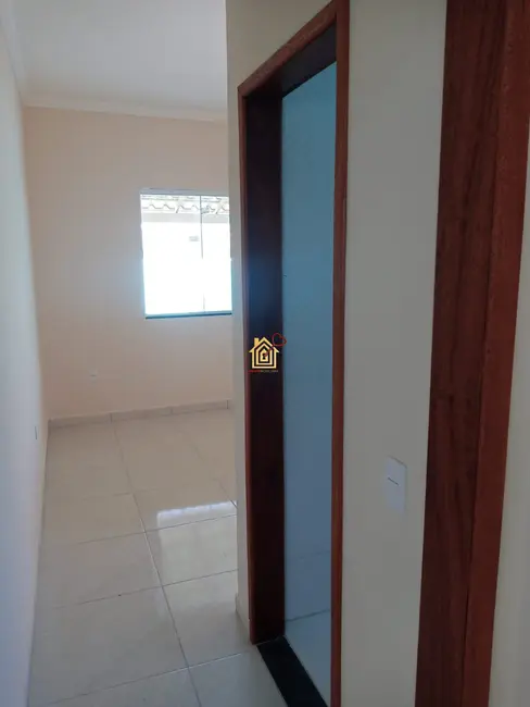 Casa de Condomínio com 2 quartos à venda, 75m2 em Cabo Frio - RJ - imagem 5 Foto 5 de Casa de Condomínio com 2 quartos à venda, 75m2 em Cabo Frio - RJ