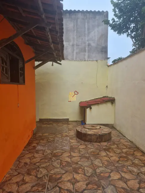 Foto 6 de Casa com 3 quartos à venda, 150m2 em Cabo Frio - RJ