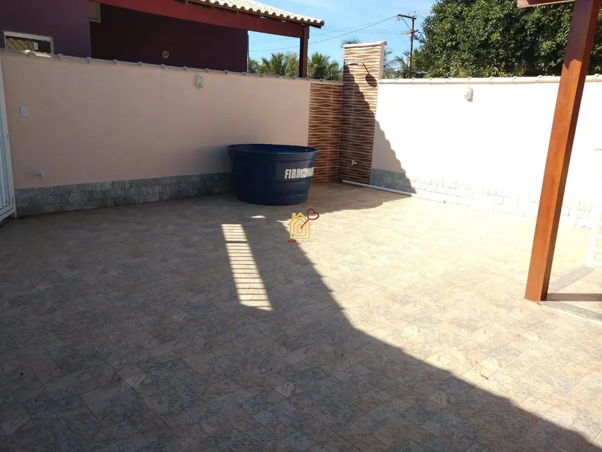 Casa com 2 quartos à venda, 60m2 em Cabo Frio - RJ - imagem 5 Foto 5 de Casa com 2 quartos à venda, 60m2 em Cabo Frio - RJ