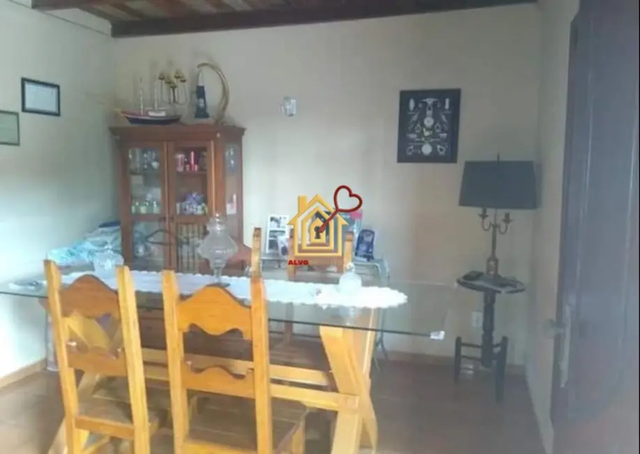 Foto 3 de Casa com 2 quartos à venda, 200m2 em Cabo Frio - RJ