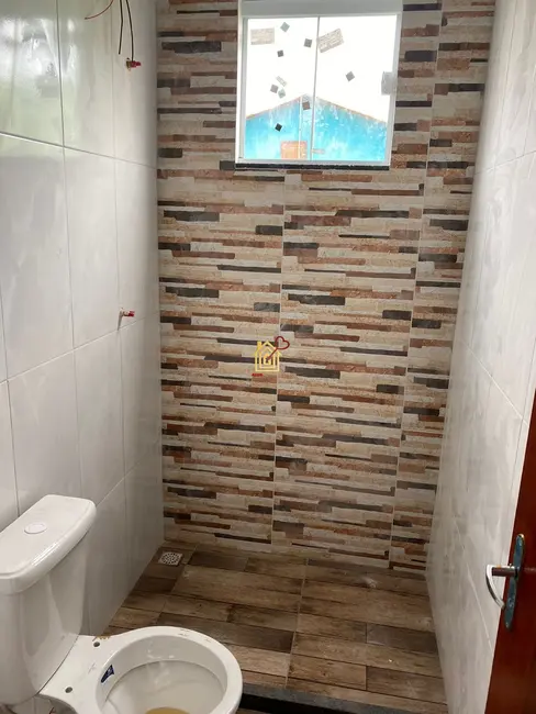 Casa de Condomínio com 2 quartos à venda, 65m2 em Cabo Frio - RJ - imagem 4 Foto 4 de Casa de Condomínio com 2 quartos à venda, 65m2 em Cabo Frio - RJ