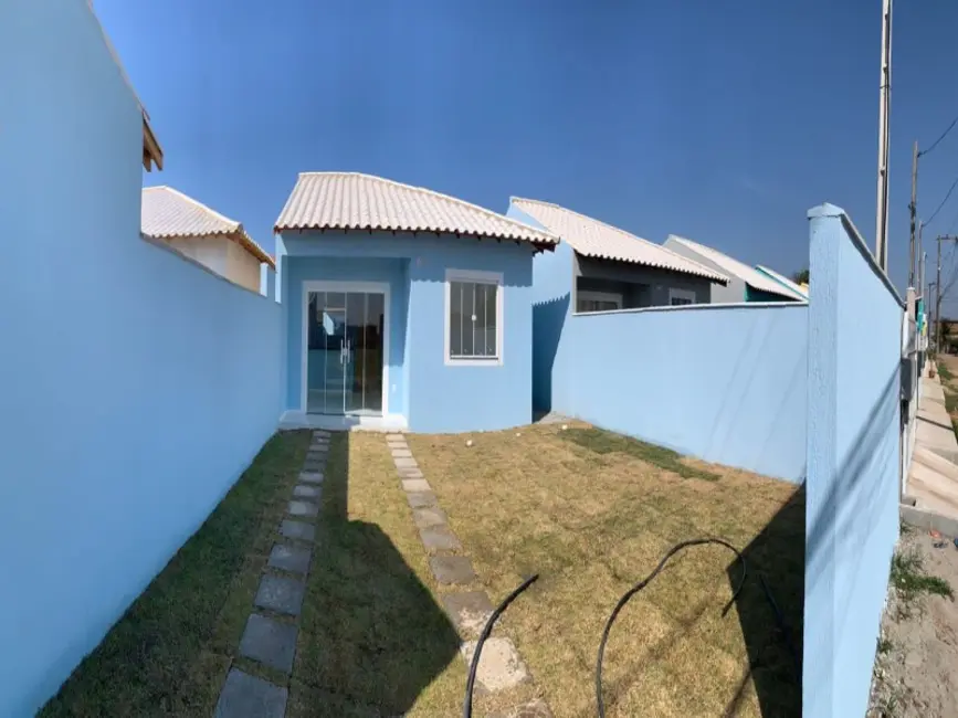 Foto 3 de Casa de Condomínio com 2 quartos à venda, 48m2 em Cabo Frio - RJ