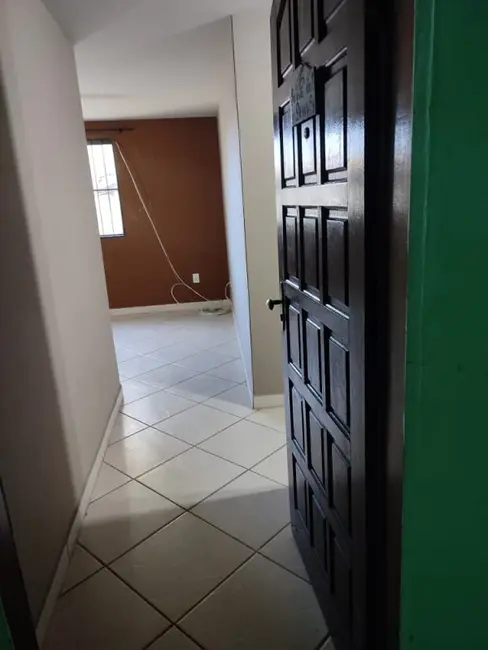 Foto 4 de Casa com 2 quartos à venda, 80m2 em Cabo Frio - RJ