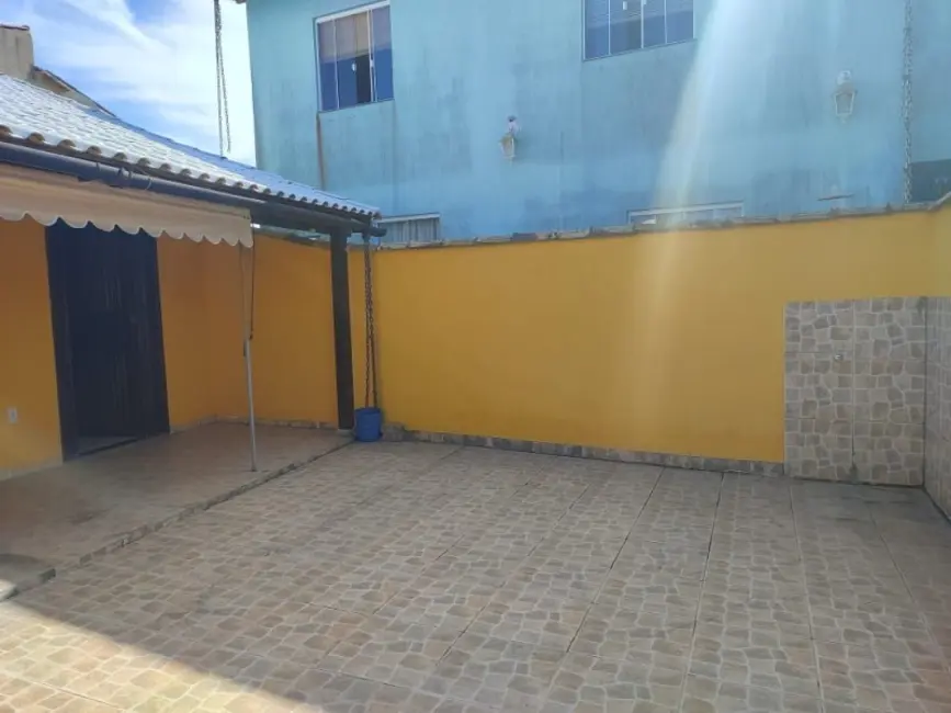 Casa com 2 quartos à venda, 55m2 em Cabo Frio - RJ - imagem 3 Foto 3 de Casa com 2 quartos à venda, 55m2 em Cabo Frio - RJ