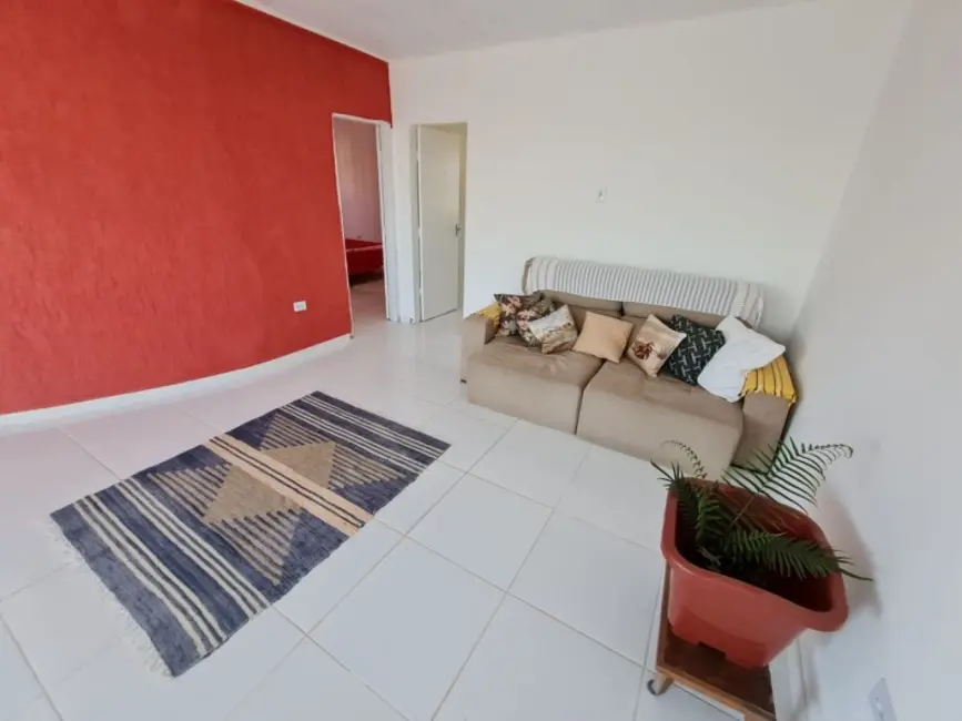 Foto 2 de Casa de Condomínio com 4 quartos à venda, 189m2 em Cabo Frio - RJ