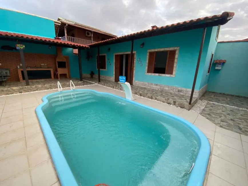 Casa com 3 quartos à venda, 130m2 em Cabo Frio - RJ - imagem 4 Foto 4 de Casa com 3 quartos à venda, 130m2 em Cabo Frio - RJ