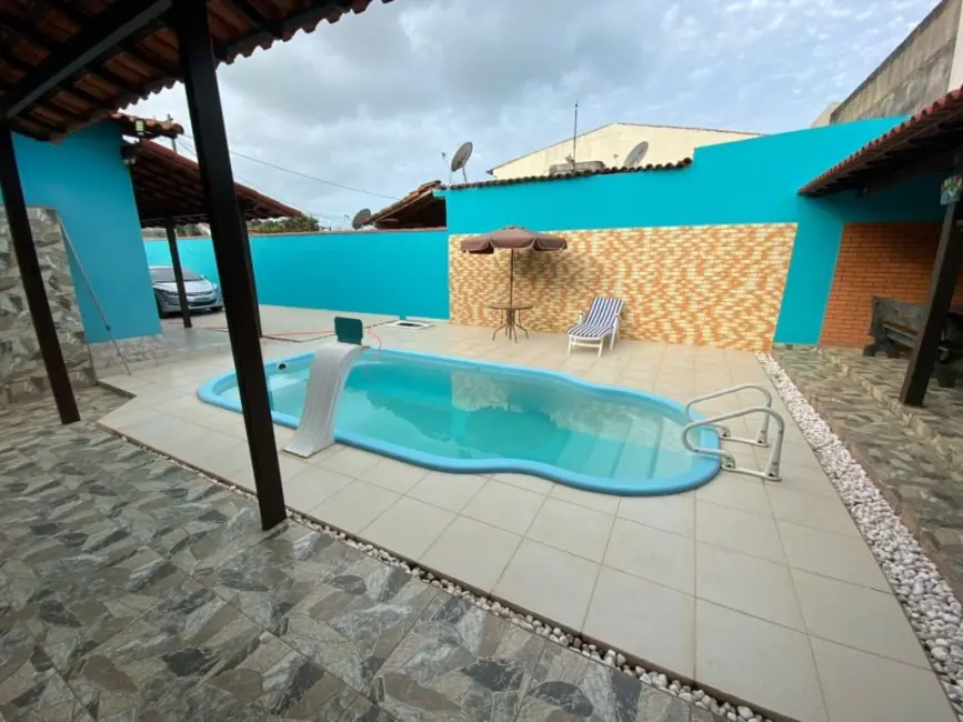 Casa com 3 quartos à venda, 130m2 em Cabo Frio - RJ - imagem 3 Foto 3 de Casa com 3 quartos à venda, 130m2 em Cabo Frio - RJ