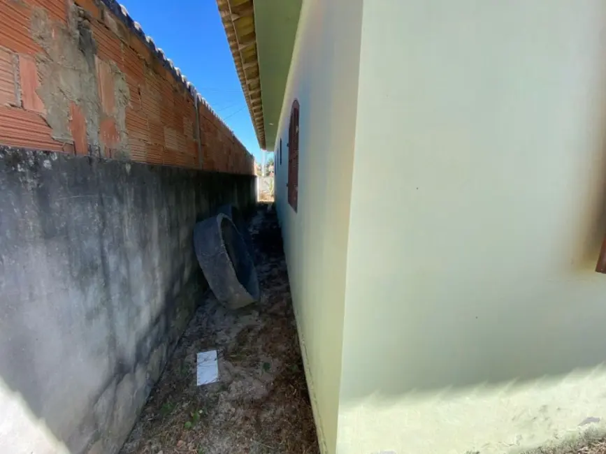Foto 8 de Casa de Condomínio com 3 quartos à venda, 110m2 em Cabo Frio - RJ