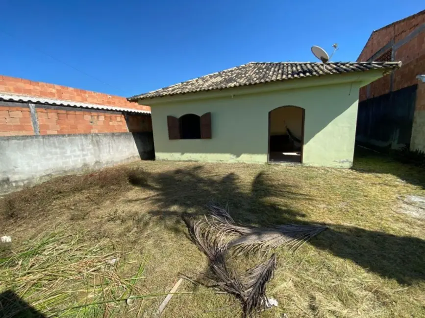 Foto 1 de Casa de Condomínio com 3 quartos à venda, 110m2 em Cabo Frio - RJ