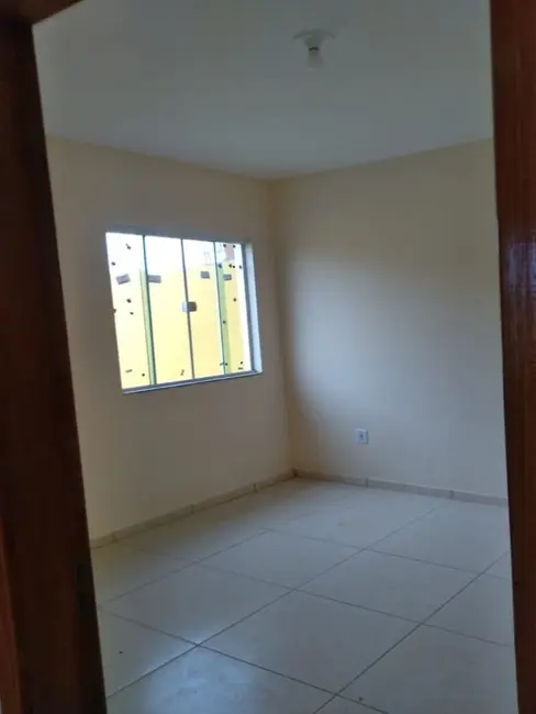 Foto 2 de Casa de Condomínio com 2 quartos à venda, 56m2 em Cabo Frio - RJ