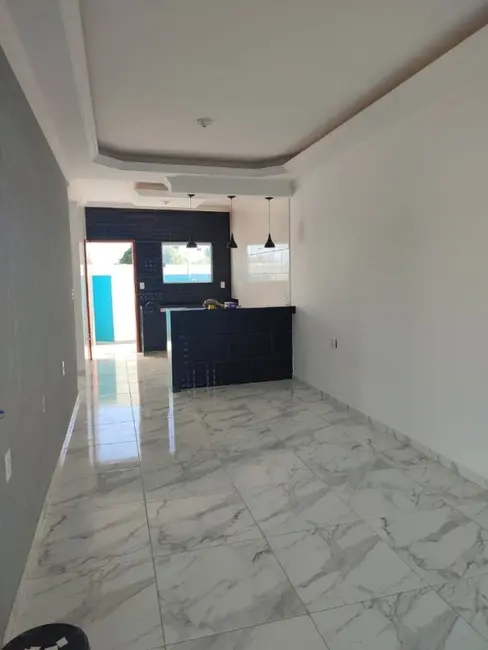 Foto 4 de Casa de Condomínio com 2 quartos à venda, 60m2 em Cabo Frio - RJ