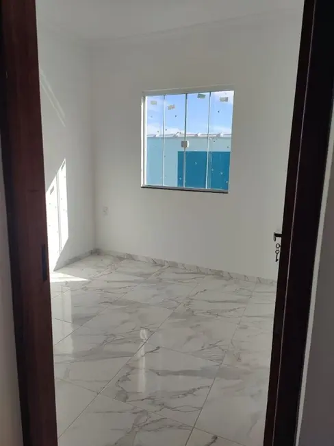 Foto 9 de Casa de Condomínio com 2 quartos à venda, 60m2 em Cabo Frio - RJ