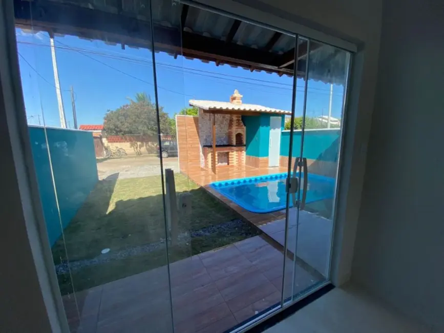 Foto 2 de Casa de Condomínio com 2 quartos à venda, 52m2 em Cabo Frio - RJ