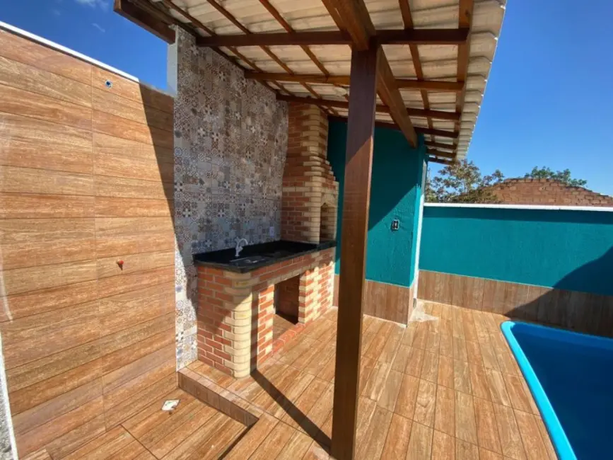 Foto 8 de Casa de Condomínio com 2 quartos à venda, 52m2 em Cabo Frio - RJ