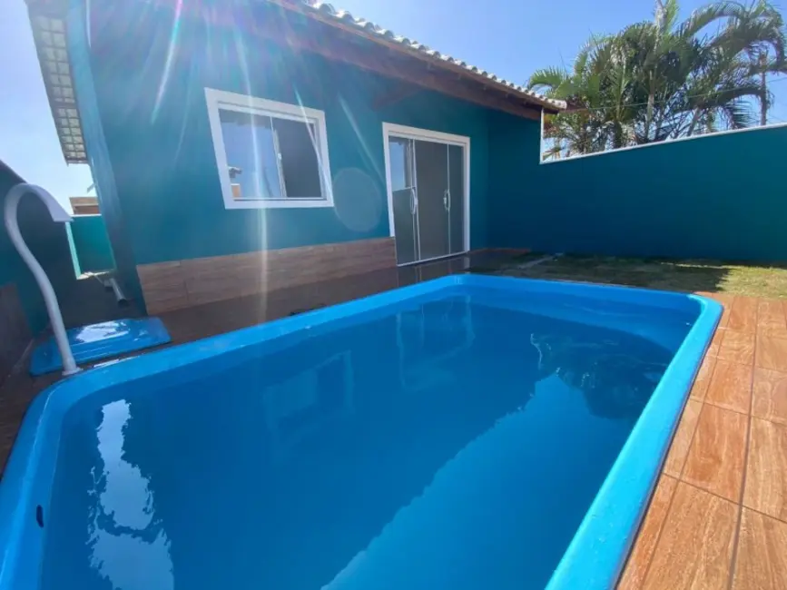 Foto 9 de Casa de Condomínio com 2 quartos à venda, 52m2 em Cabo Frio - RJ