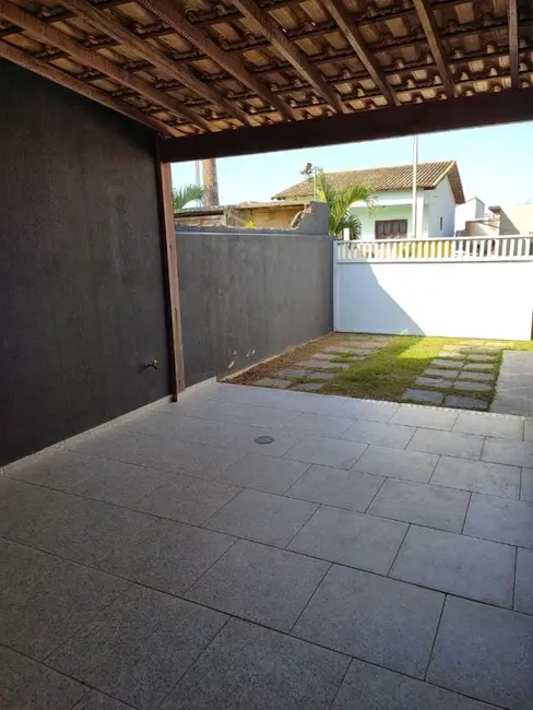 Foto 5 de Casa de Condomínio com 2 quartos à venda, 150m2 em Cabo Frio - RJ
