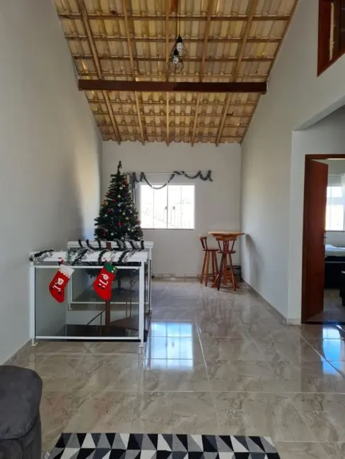 Foto 5 de Casa com 4 quartos à venda, 98m2 em Cabo Frio - RJ