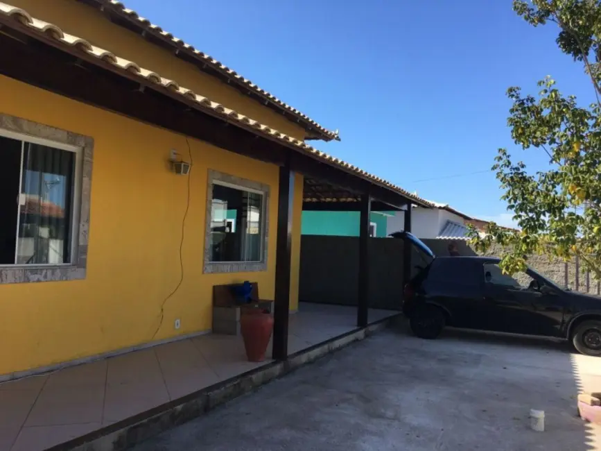 Foto 1 de Casa de Condomínio com 2 quartos à venda, 90m2 em Cabo Frio - RJ
