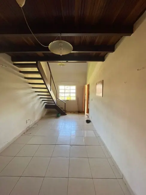 Casa de Condomínio com 3 quartos à venda, 130m2 em Cabo Frio - RJ - imagem 7 Foto 7 de Casa de Condomínio com 3 quartos à venda, 130m2 em Cabo Frio - RJ