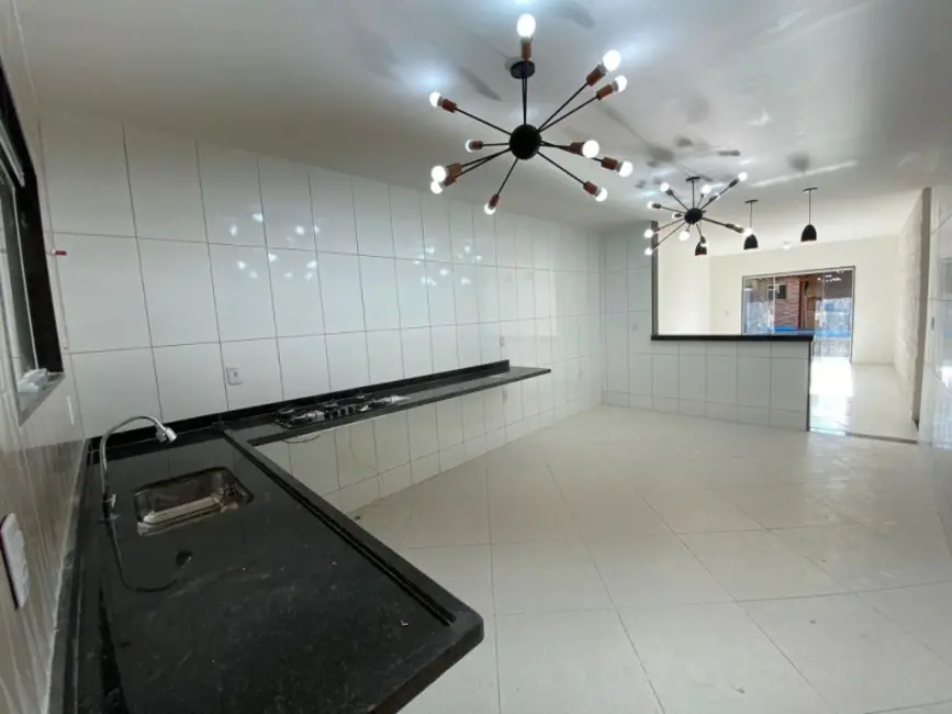 Casa de Condomínio com 3 quartos à venda, 120m2 em Cabo Frio - RJ - imagem 9 Foto 9 de Casa de Condomínio com 3 quartos à venda, 120m2 em Cabo Frio - RJ