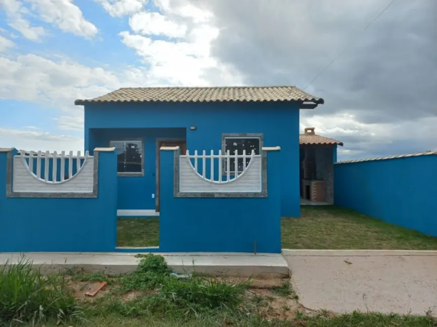 Foto 1 de Casa de Condomínio com 1 quarto à venda, 45m2 em Cabo Frio - RJ