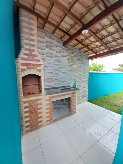Casa de Condomínio com 1 quarto à venda, 45m2 em Cabo Frio - RJ - imagem 3 Foto 3 de Casa de Condomínio com 1 quarto à venda, 45m2 em Cabo Frio - RJ