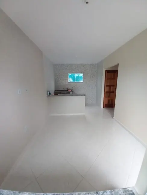 Foto 2 de Casa de Condomínio com 1 quarto à venda, 45m2 em Cabo Frio - RJ