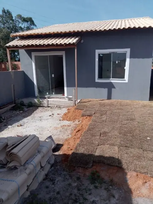 Foto 1 de Casa de Condomínio com 2 quartos à venda, 65m2 em Cabo Frio - RJ