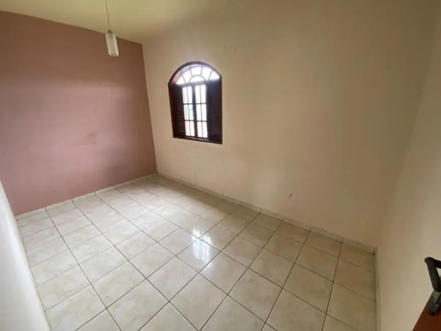 Casa com 2 quartos à venda, 240m2 em Casimiro De Abreu - RJ - imagem 4 Foto 4 de Casa com 2 quartos à venda, 240m2 em Casimiro De Abreu - RJ