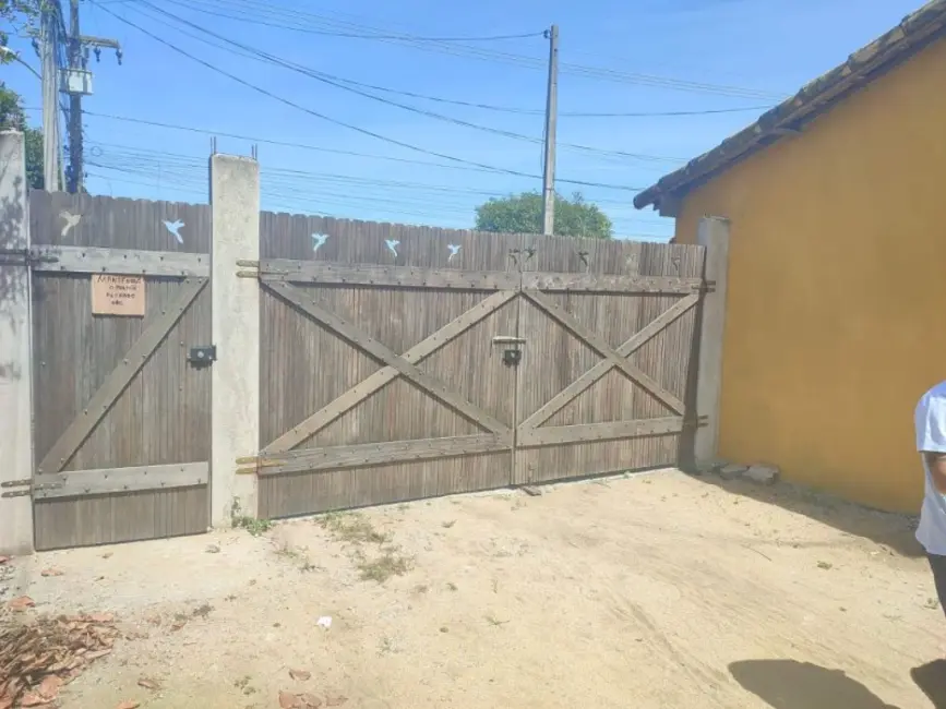 Casa com 2 quartos à venda, 60m2 em Cabo Frio - RJ - imagem 8 Foto 8 de Casa com 2 quartos à venda, 60m2 em Cabo Frio - RJ