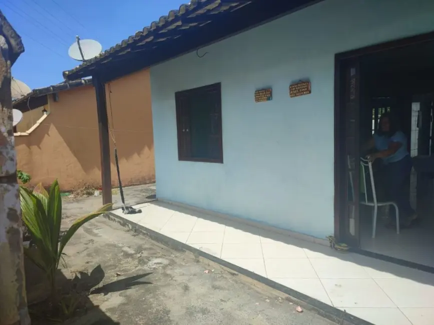 Casa com 2 quartos à venda, 60m2 em Cabo Frio - RJ - imagem 1 Foto 1 de Casa com 2 quartos à venda, 60m2 em Cabo Frio - RJ
