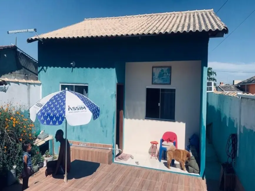 Foto 1 de Casa de Condomínio com 2 quartos à venda, 54m2 em Cabo Frio - RJ