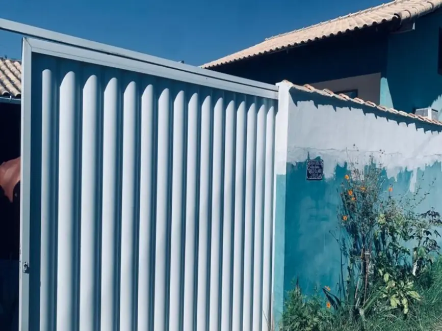 Foto 3 de Casa de Condomínio com 2 quartos à venda, 54m2 em Cabo Frio - RJ