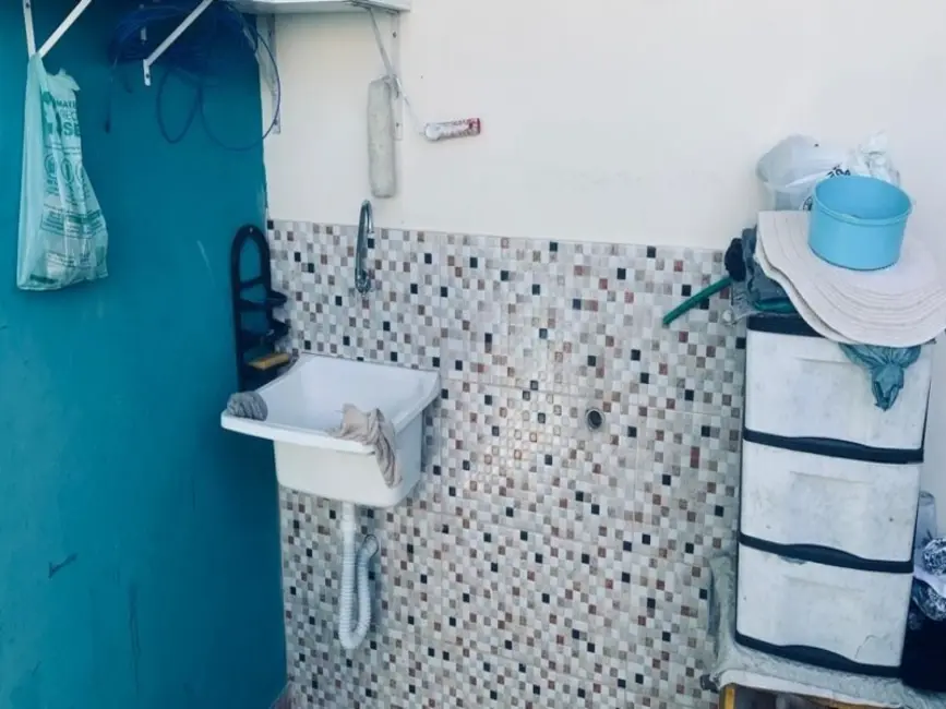 Foto 9 de Casa de Condomínio com 2 quartos à venda, 54m2 em Cabo Frio - RJ