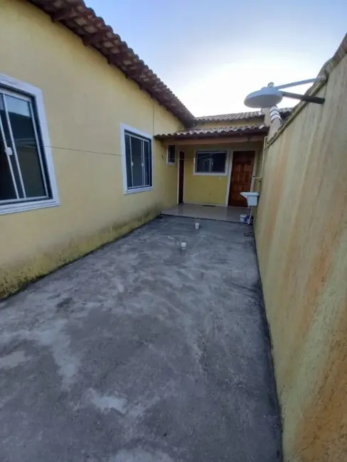 Foto 1 de Casa com 2 quartos à venda, 85m2 em Cabo Frio - RJ