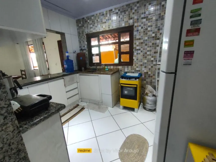 Foto 2 de Casa com 2 quartos à venda, 210m2 em Cabo Frio - RJ