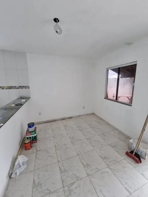 Foto 6 de Casa com 1 quarto à venda, 43m2 em Cabo Frio - RJ