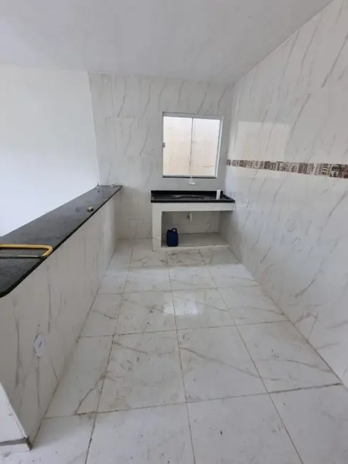 Foto 3 de Casa com 1 quarto à venda, 40m2 em Cabo Frio - RJ