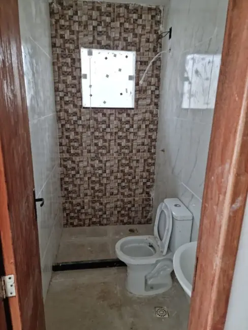 Foto 5 de Casa com 1 quarto à venda, 40m2 em Cabo Frio - RJ