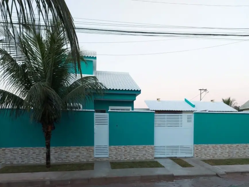 Foto 1 de Casa de Condomínio com 2 quartos à venda, 130m2 em Cabo Frio - RJ