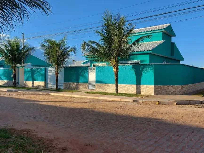 Foto 3 de Casa de Condomínio com 2 quartos à venda, 130m2 em Cabo Frio - RJ