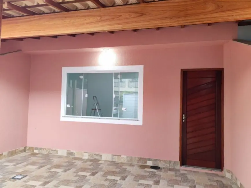 Casa com 2 quartos à venda, 60m2 em Casimiro De Abreu - RJ - imagem 3 Foto 3 de Casa com 2 quartos à venda, 60m2 em Casimiro De Abreu - RJ