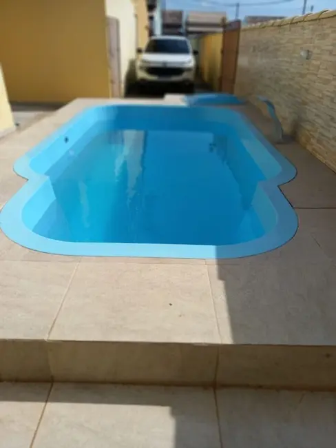 Foto 2 de Casa de Condomínio com 2 quartos à venda, 70m2 em Cabo Frio - RJ