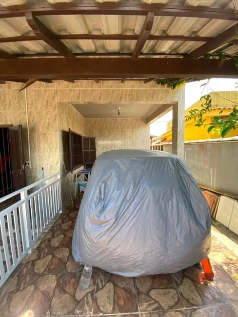 Foto 6 de Casa com 3 quartos à venda, 130m2 em Cabo Frio - RJ