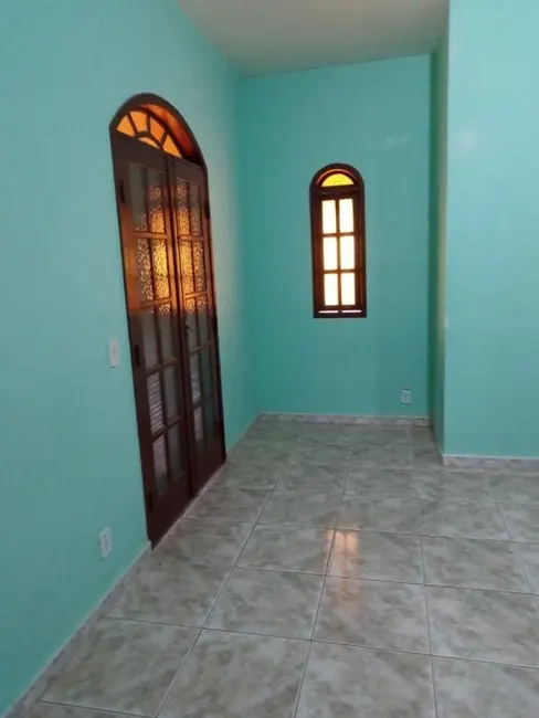 Casa com 4 quartos à venda, 300m2 em Cabo Frio - RJ - imagem 2 Foto 2 de Casa com 4 quartos à venda, 300m2 em Cabo Frio - RJ
