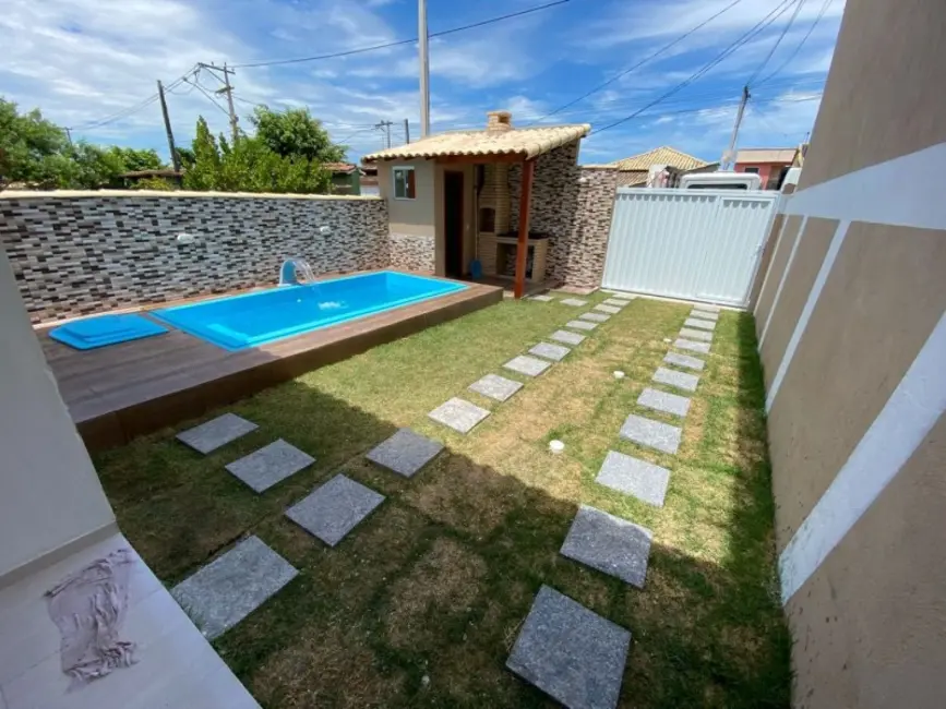 Casa de Condomínio com 2 quartos à venda, 50m2 em Cabo Frio - RJ - imagem 8 Foto 8 de Casa de Condomínio com 2 quartos à venda, 50m2 em Cabo Frio - RJ