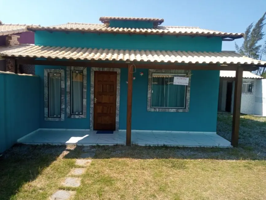 Foto 1 de Casa com 2 quartos à venda, 56m2 em Cabo Frio - RJ